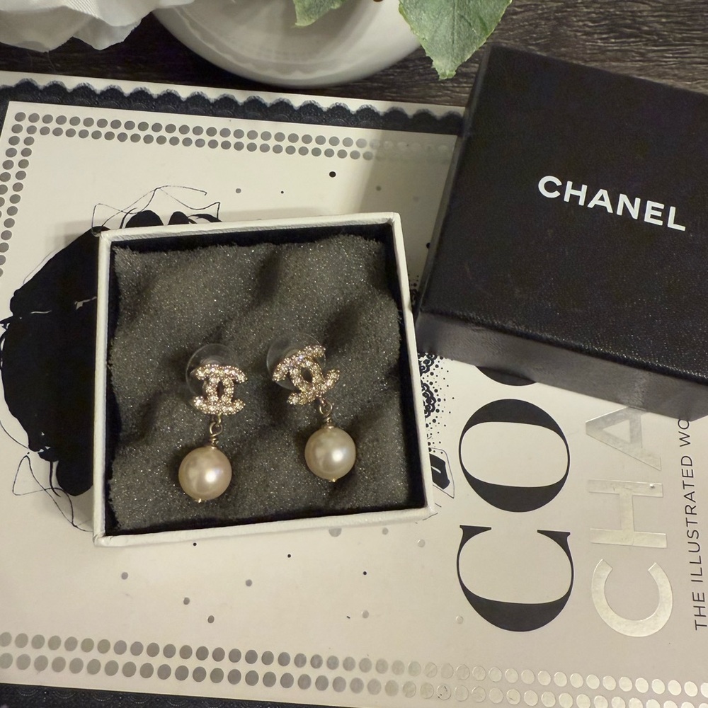 CHANEL Gold Crystal CC Faux Pearl Dangle Earrings